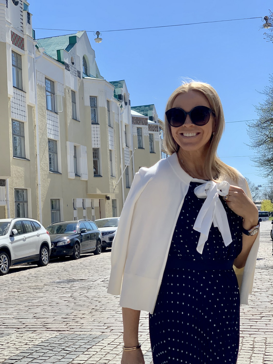 Huolettomat mekot kesän juhliin