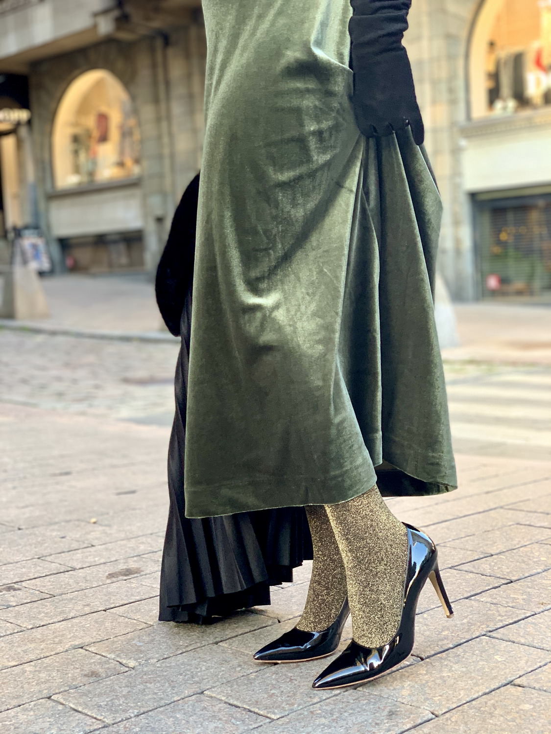 7 asuvinkkiä tulevan talven juhliin: Velurimekot 7 asuvinkkiä tulevan talven juhliin: Velurimekot