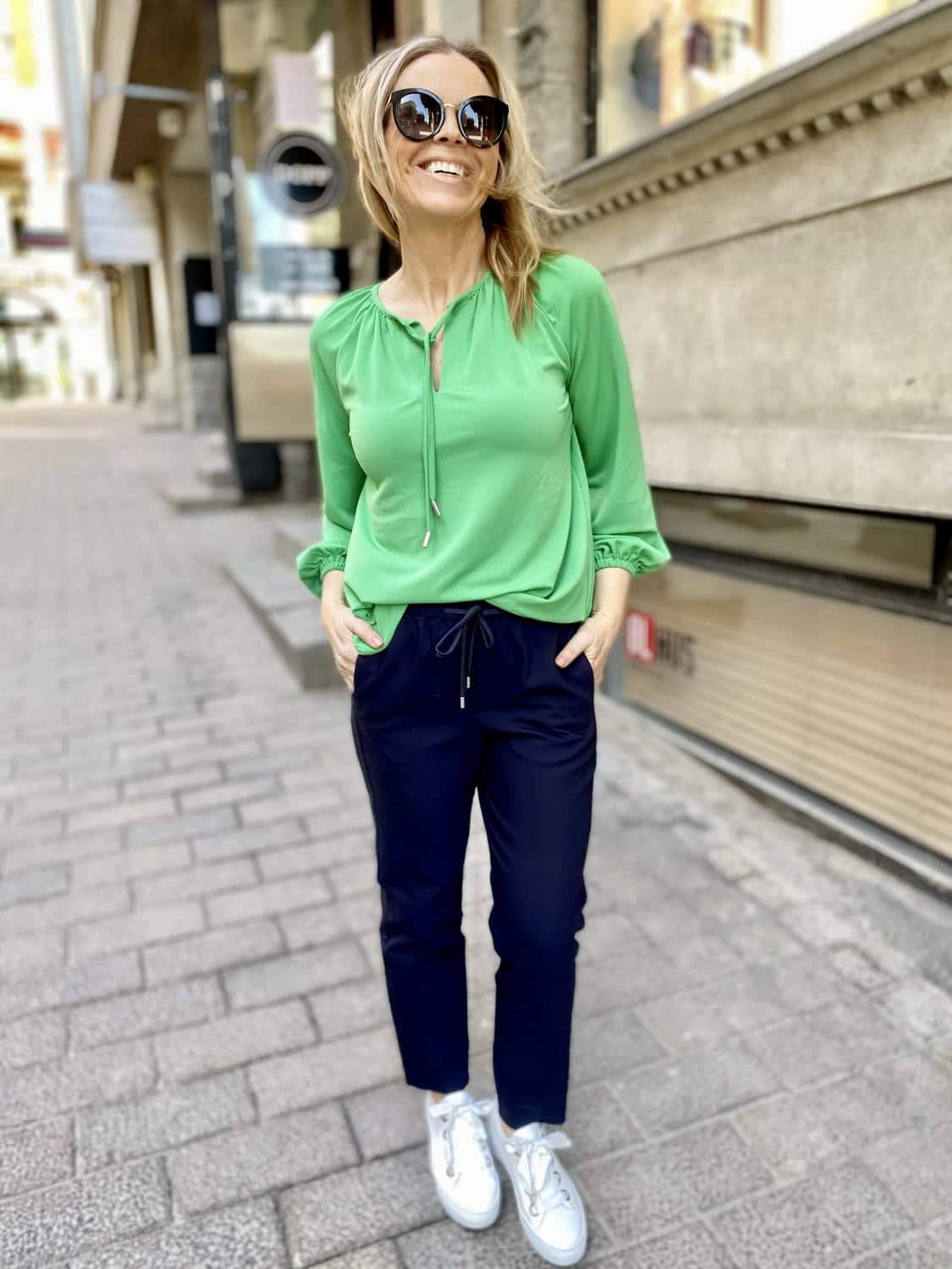 Let's keep our outfit simple -20%