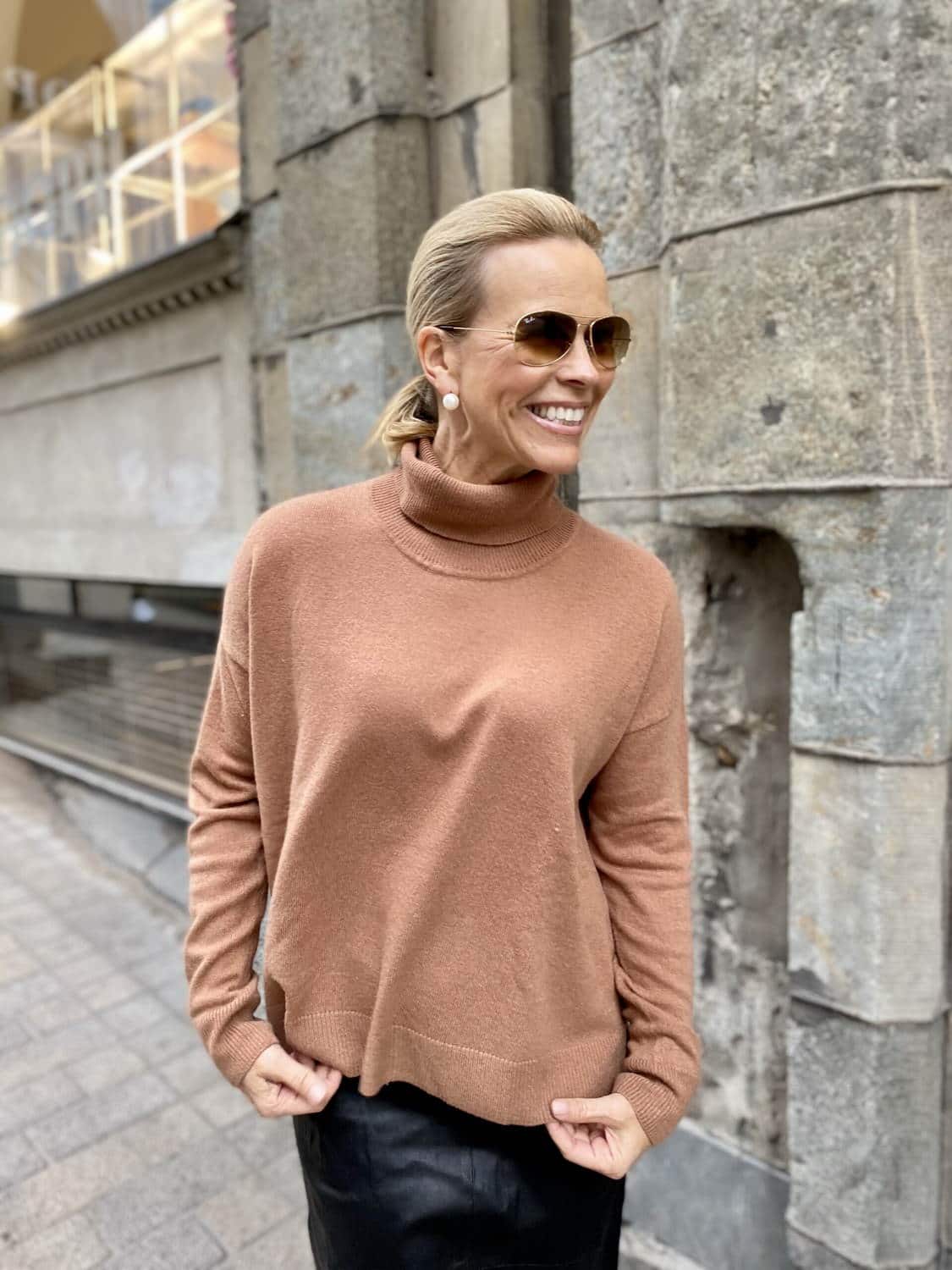 Alissa mekon stailaus videolla