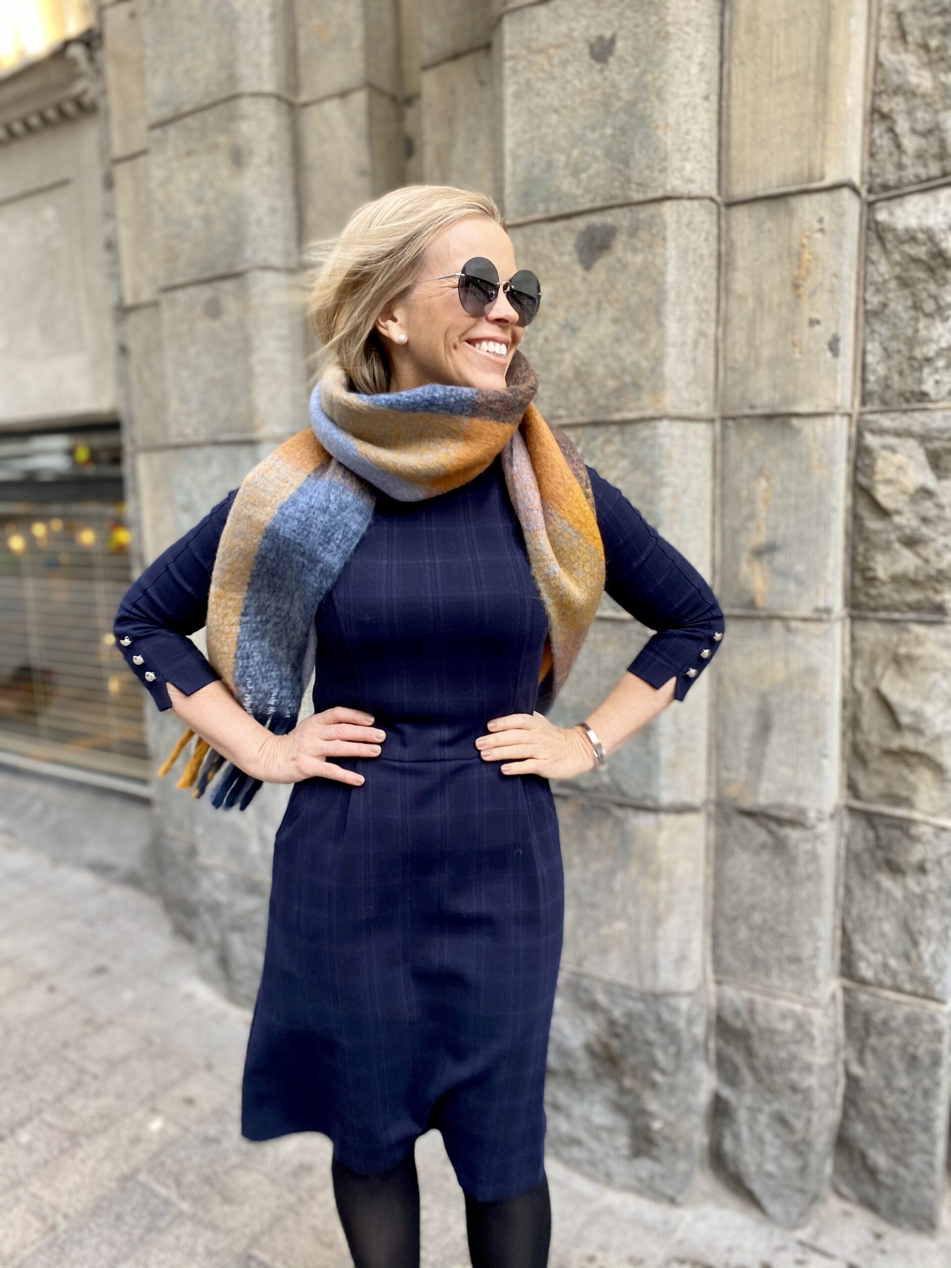 Ruudullinen mekko