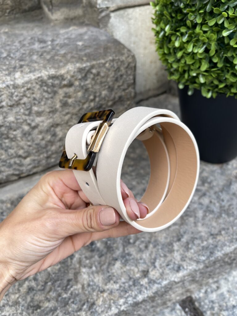 Ada kilpikonnasolkinen vyö; beige - Image 2