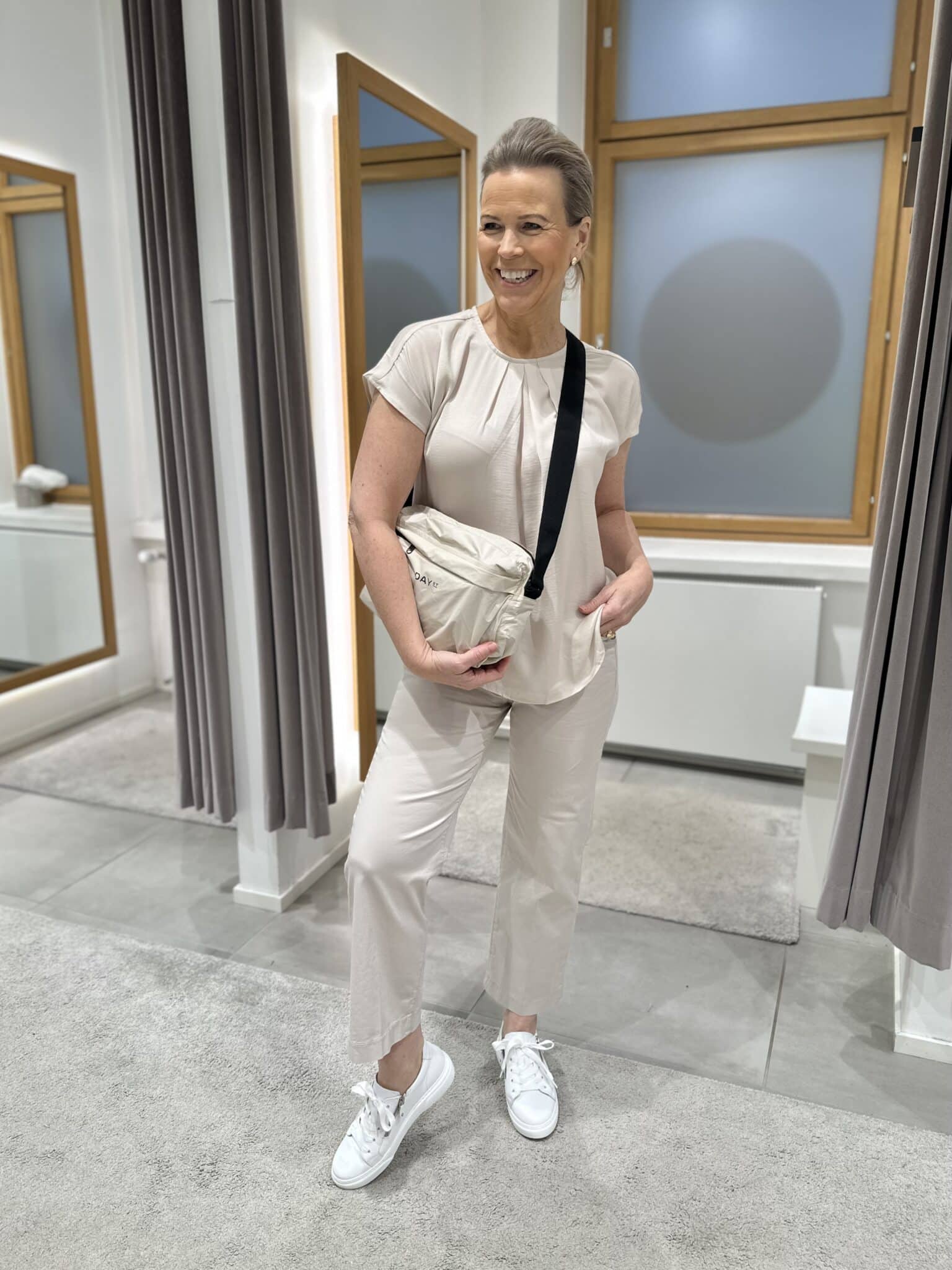 Rich Culottes housut vaalea hiekka