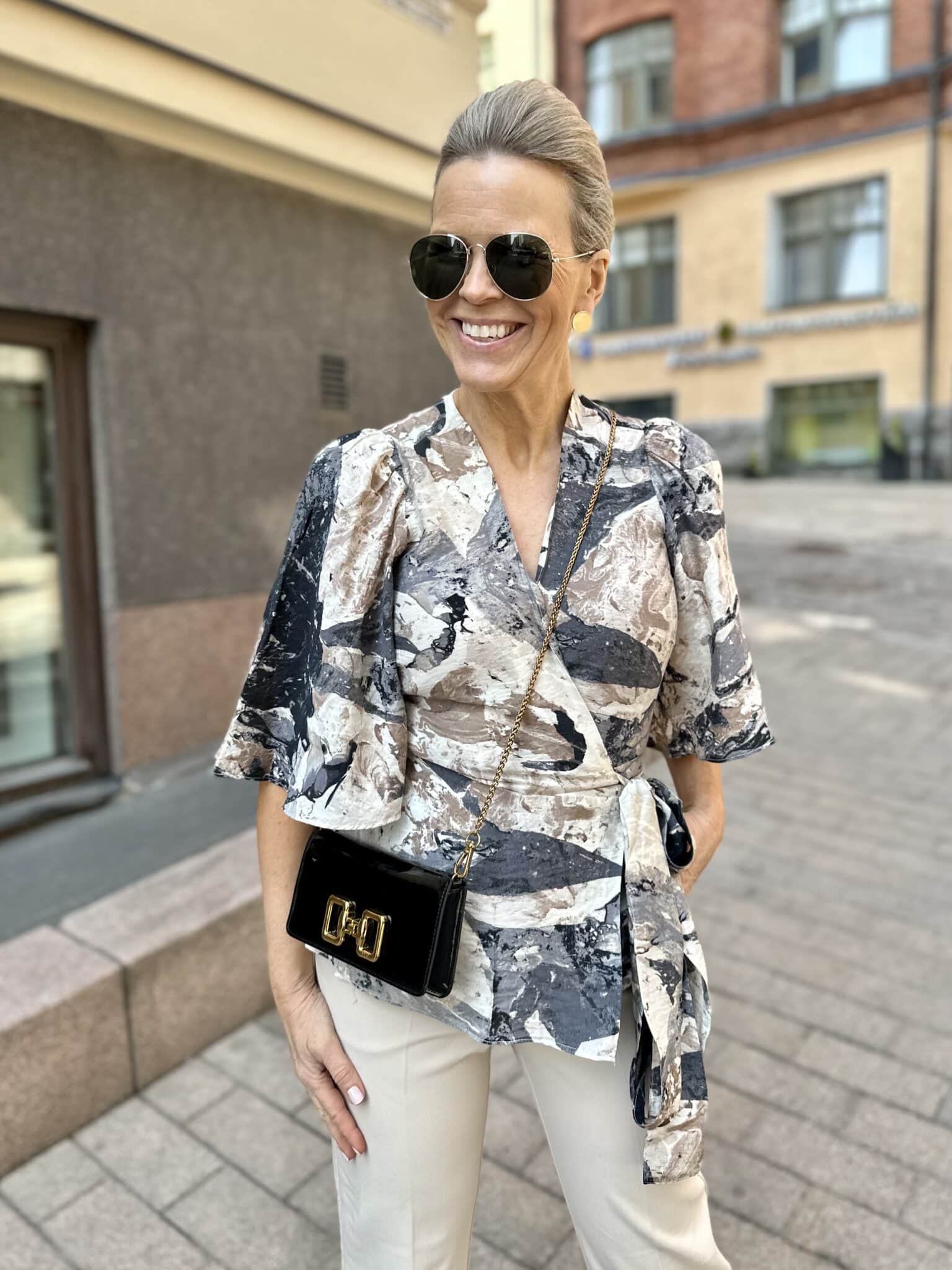 Elita kietaisupaita