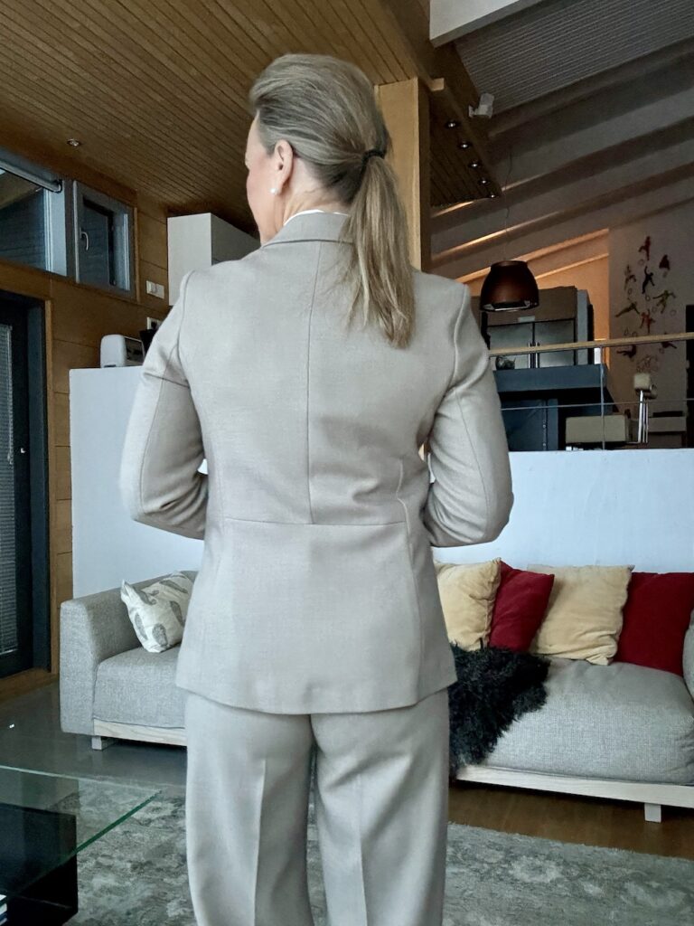 Kamila jakku; sandy grey - Image 7