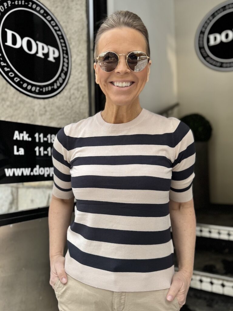 Annemette neule; beige/siniraita