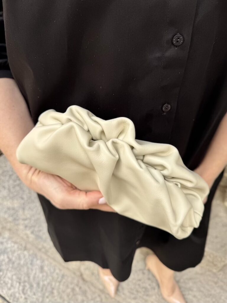 Clutch; luonnonvaalea - Image 4