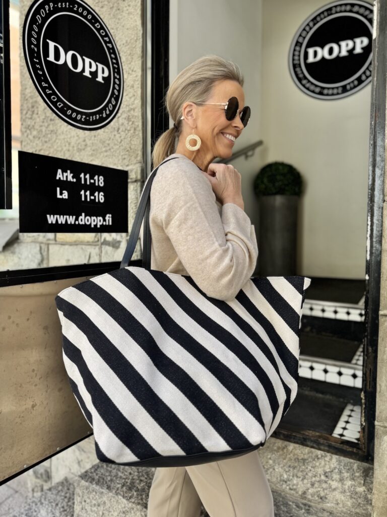 Ailey shopper; beige/musta - Image 4