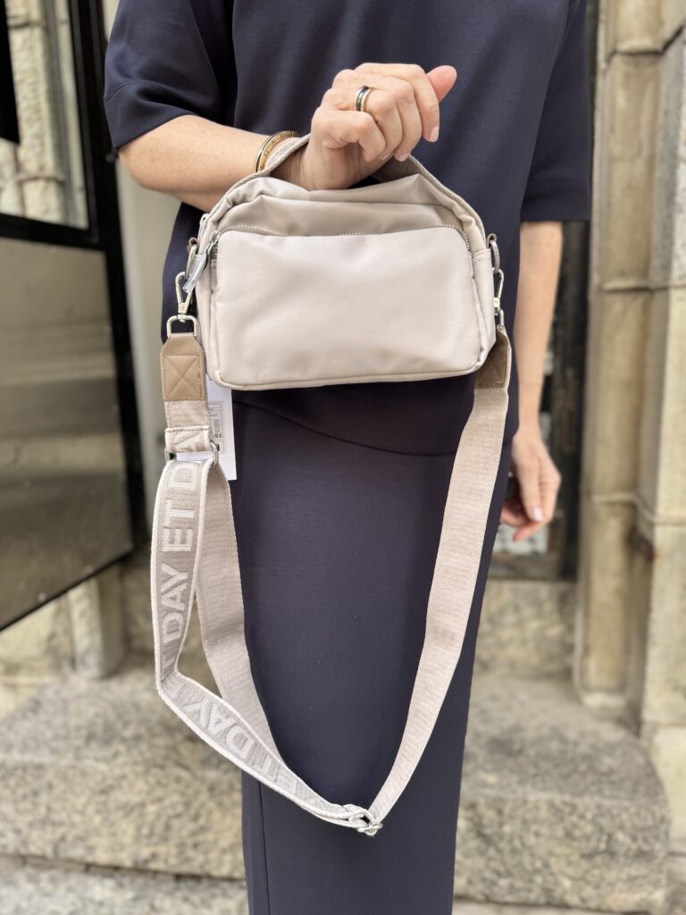 Day RE-LB summer carry; chateau grey - Image 4