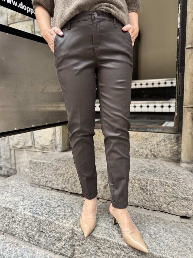 Chino coated housut; ruskea