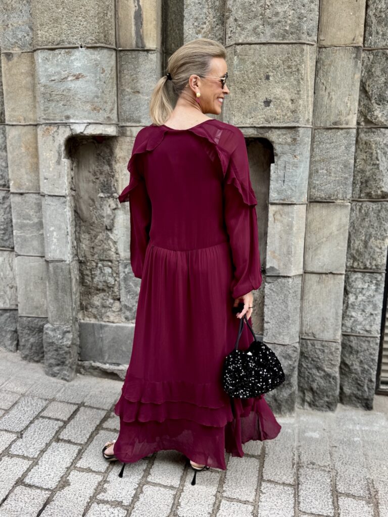Sammi midimekko; viininpunainen - Image 5