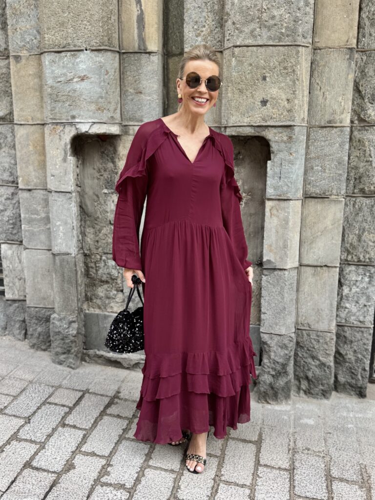 Sammi midimekko; viininpunainen - Image 6