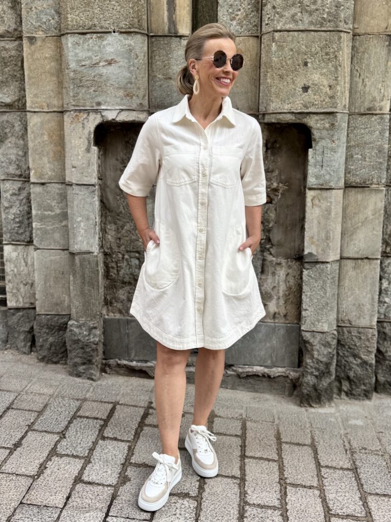 Sardia farkkumekko; luonnonvalkoinen