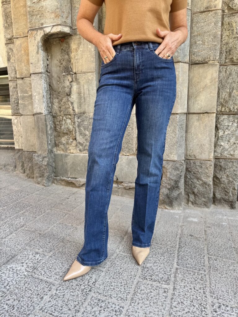 Laura bootcut farkut 30" ja 32"; trendy vintage D638 - Image 2