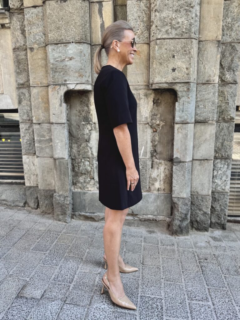 Bryelle mekko; musta - Image 5