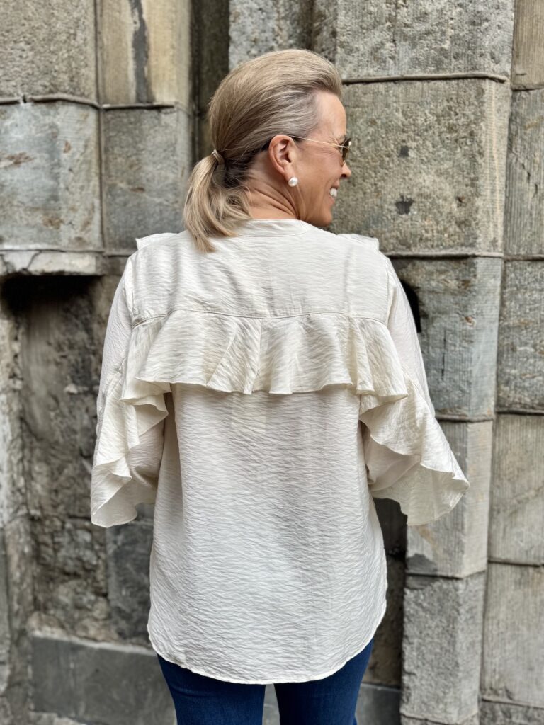Stefani paita; kerma - Image 5