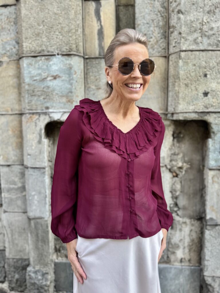 Sanaz paita; viininpunainen - Image 2