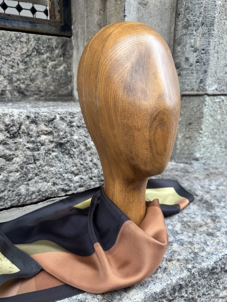 Rafiq huivi; gliding surfaces