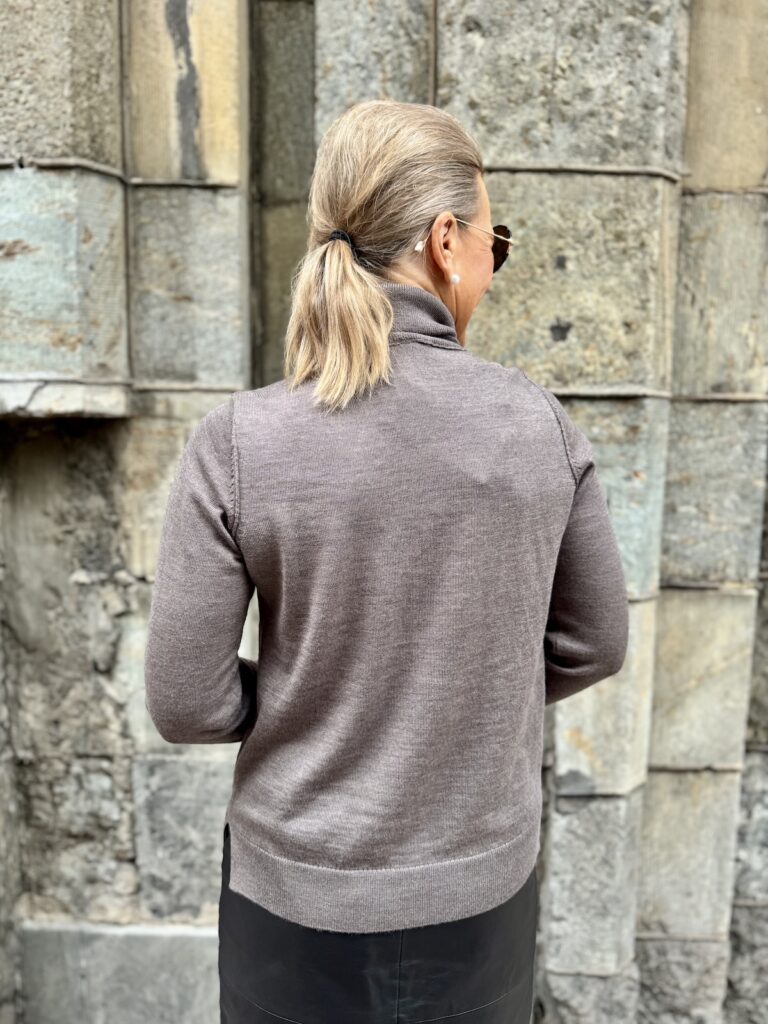 Sini pooloneule; taupe melerattu - Image 4