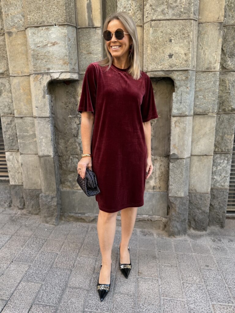 Zoe velourmekko; viininpunainen - Image 2