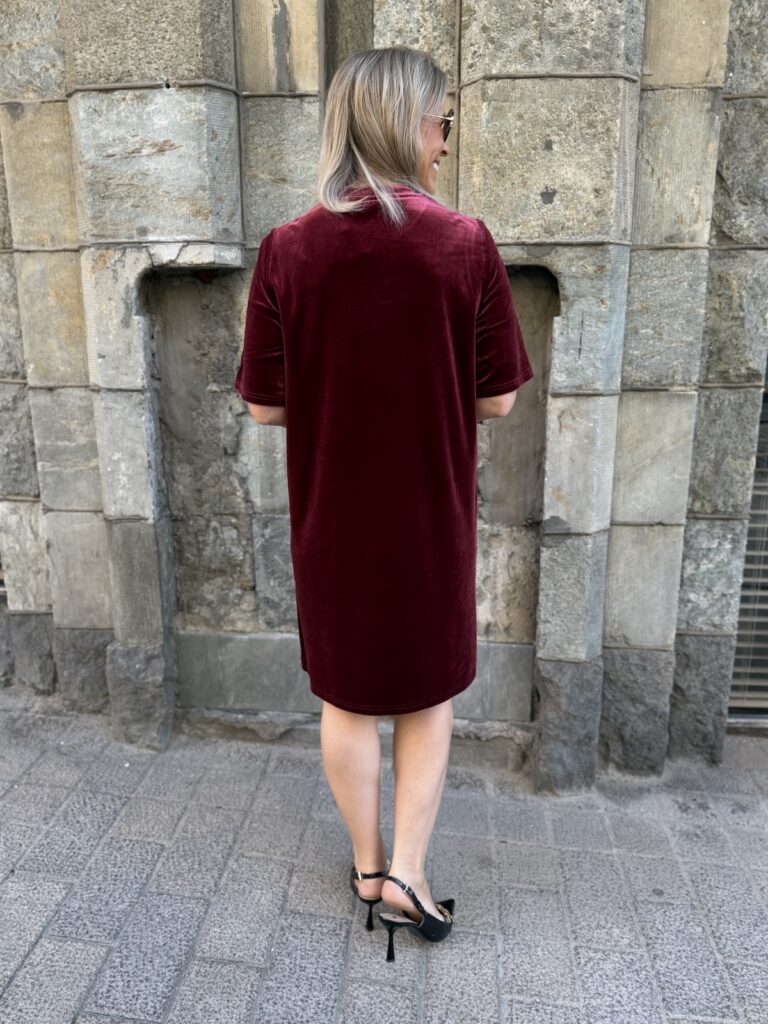 Zoe velourmekko; viininpunainen - Image 4