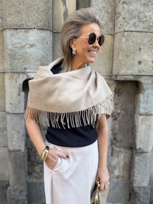 Virinisa villahuivi; beige