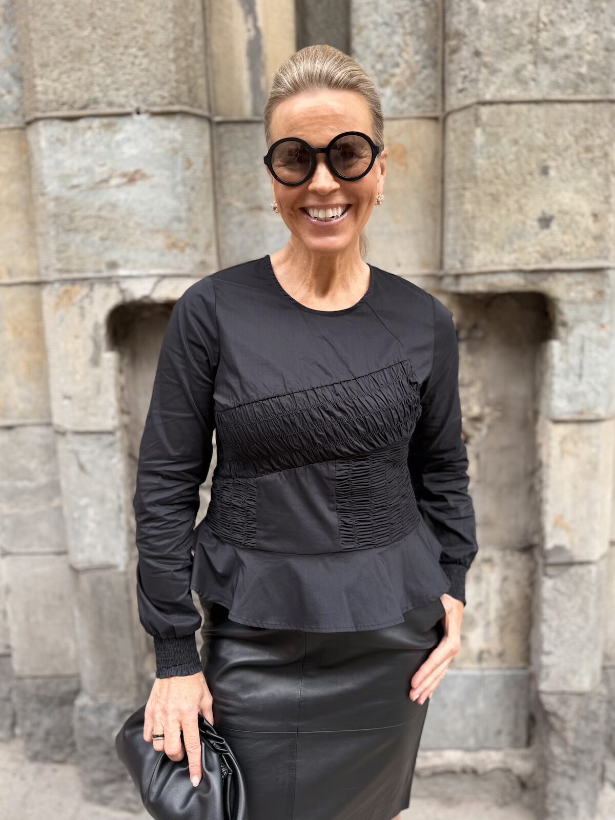 Ajda Antoinett paita; musta - Image 2