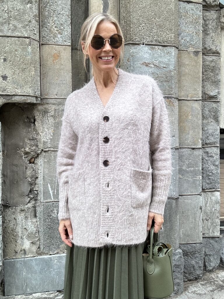 Sabire pidempi neuletakki; beige melerattu - Image 2