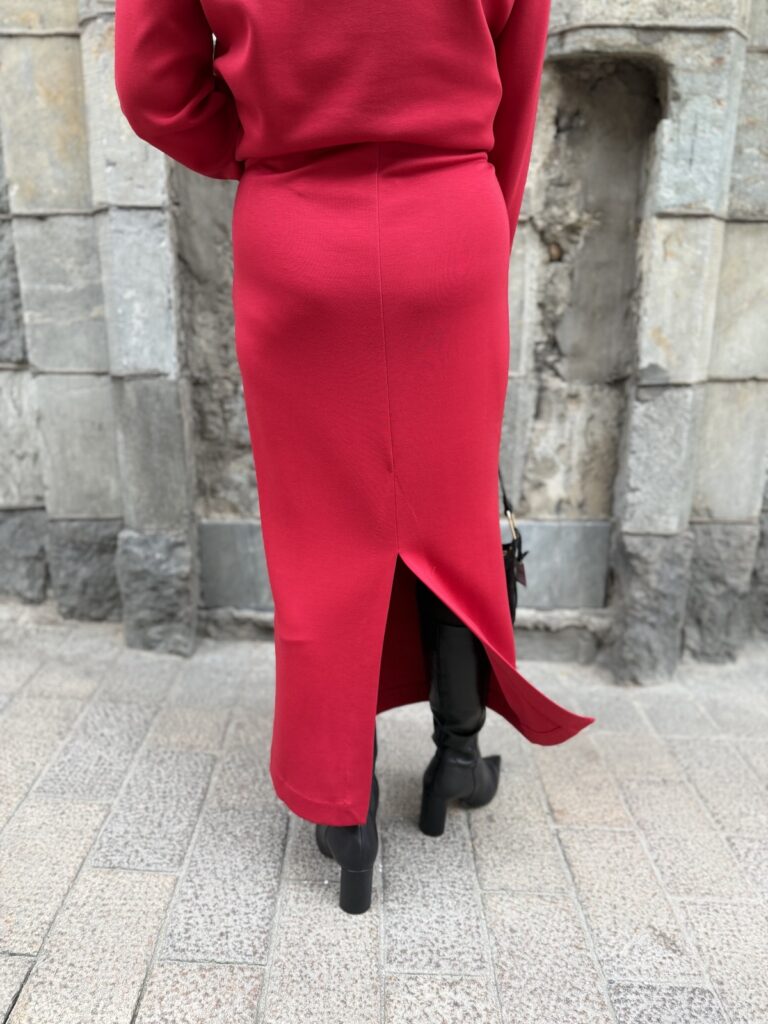 Aida midihame; true red - Image 5