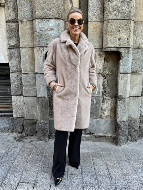 Nilla tekoturkki; beige