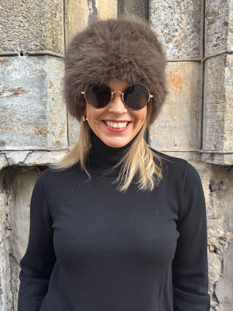 Anais tekoturkishattu; ruskea