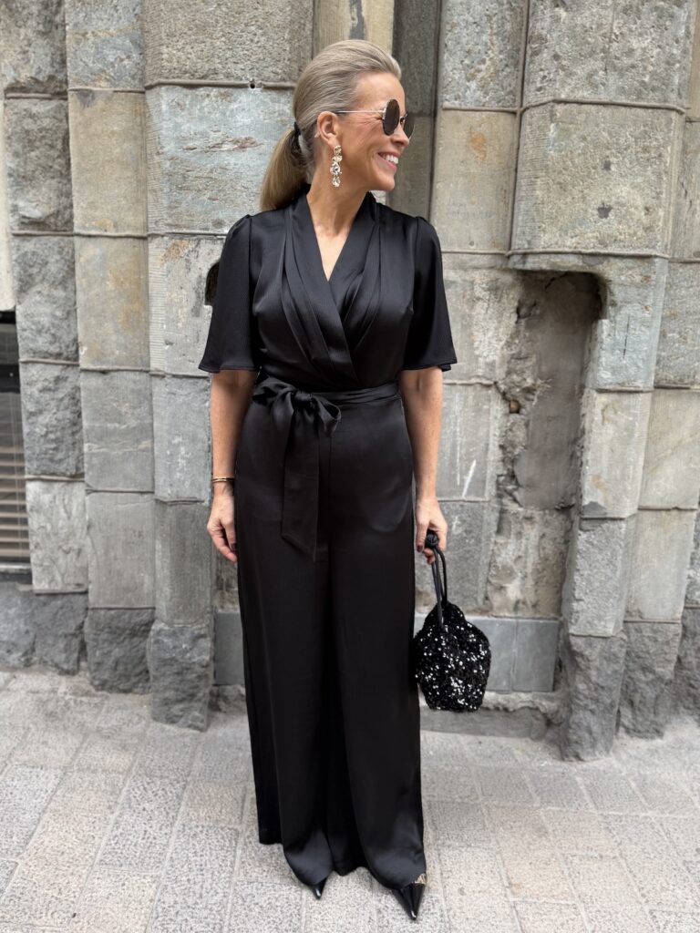 Sendra haalari; musta - Image 2