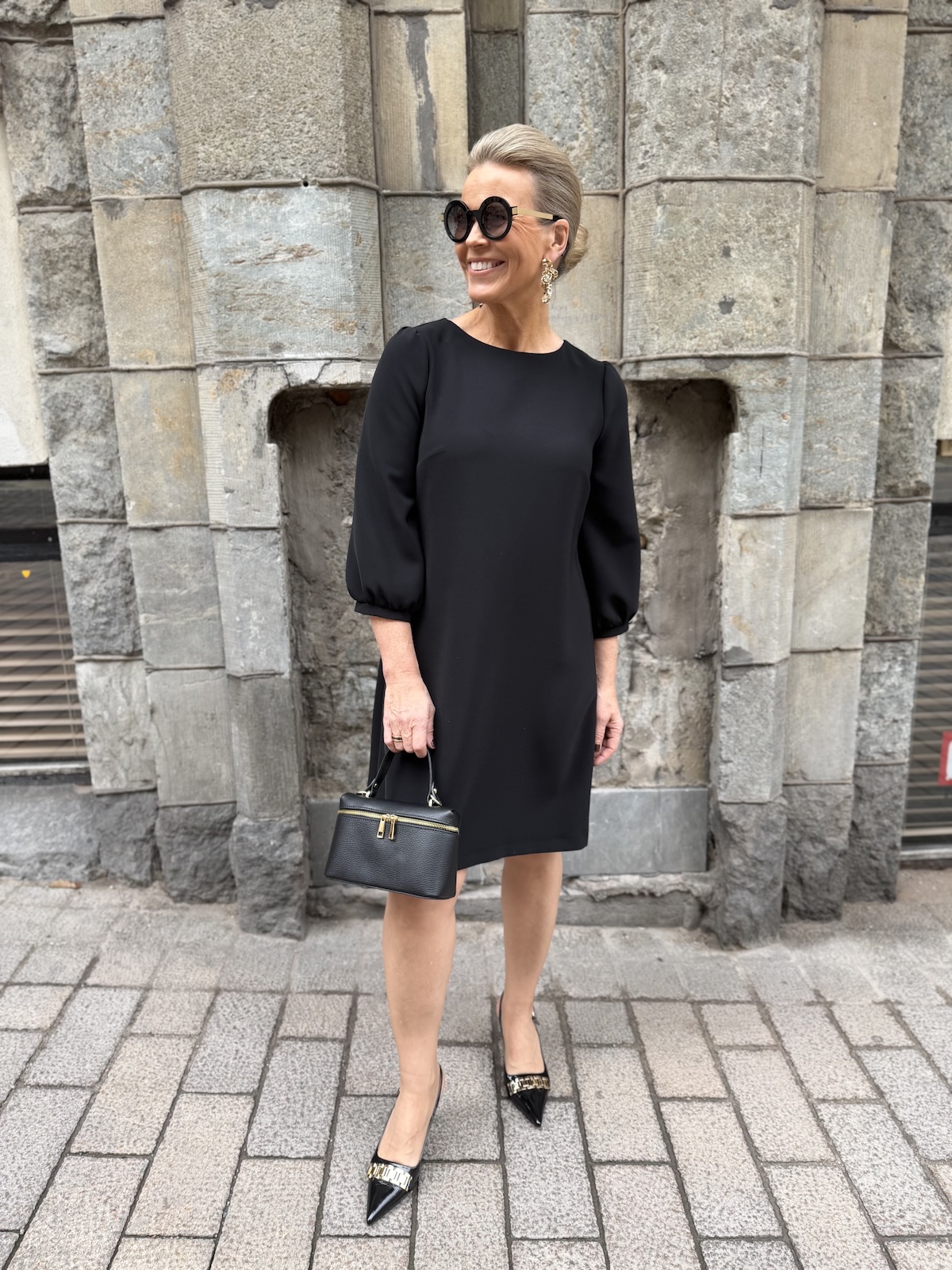 DW Olivia mekko; musta - Image 9