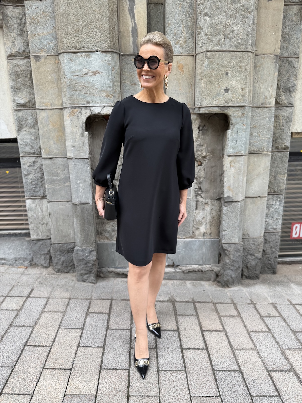 DW Olivia mekko; musta - Image 11