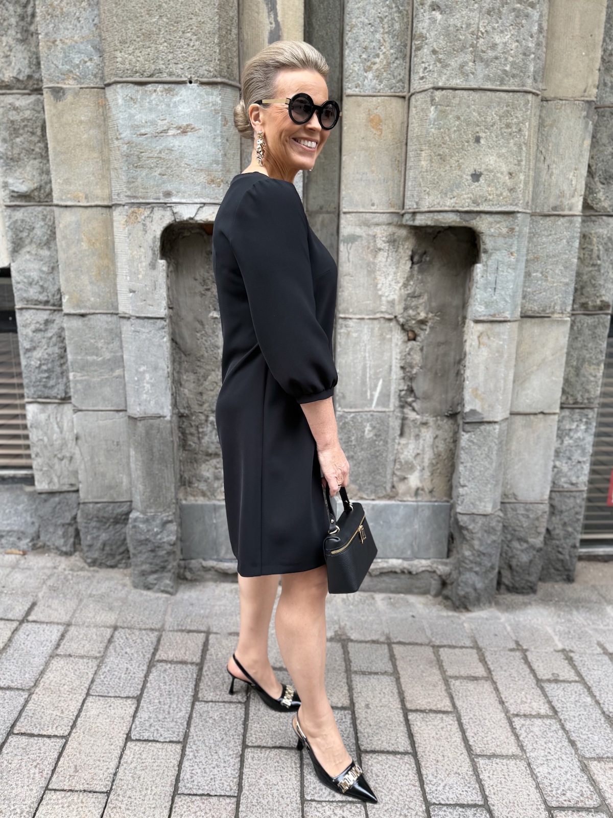 DW Olivia mekko; musta - Image 12