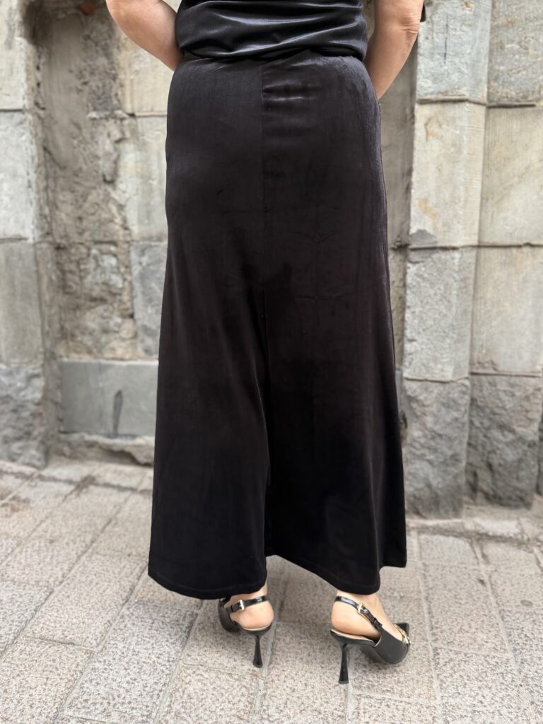 Velera velour midihame; musta - Image 5
