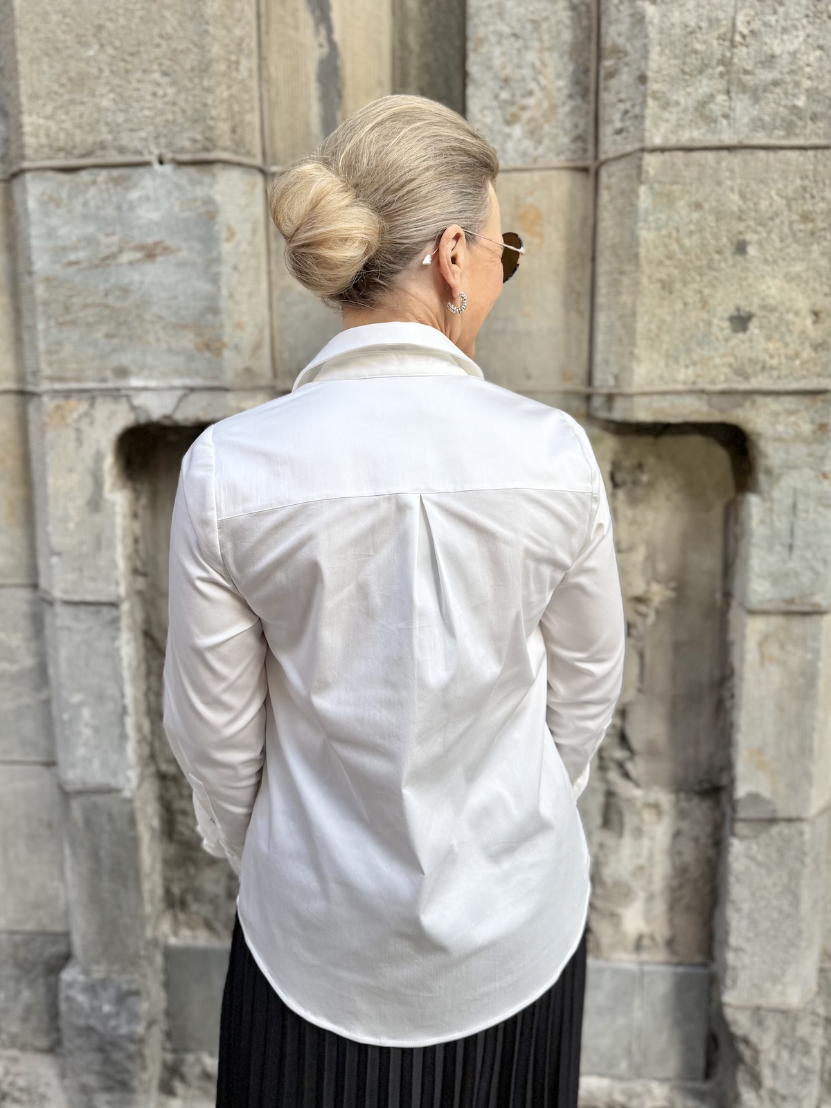 Rosa ruusupaita; valkoinen - Image 6