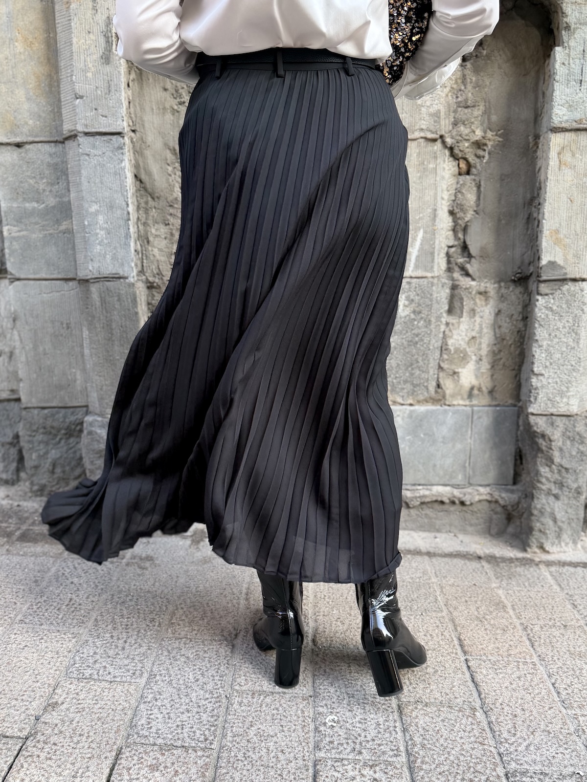 New Adam vekkihame; musta - Image 4