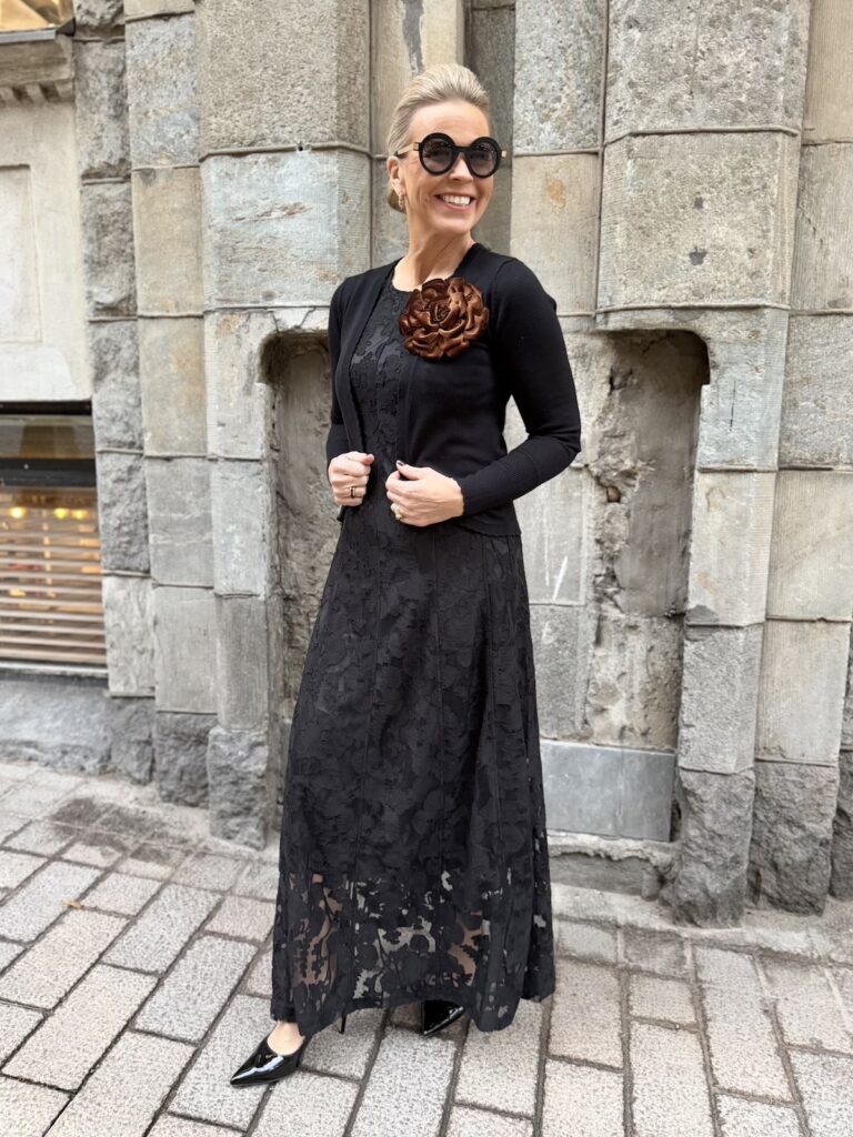 Darana neulebolero; musta - Image 6