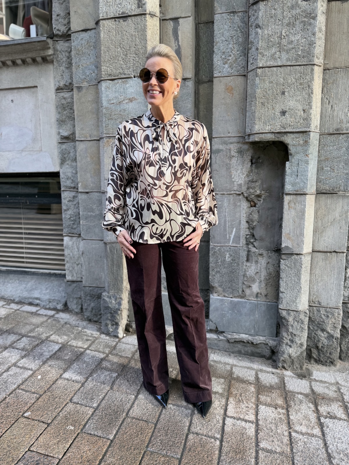 Anikko sifonkipaita nauhoilla; beige/ruskeaprinttikuvio - Image 8