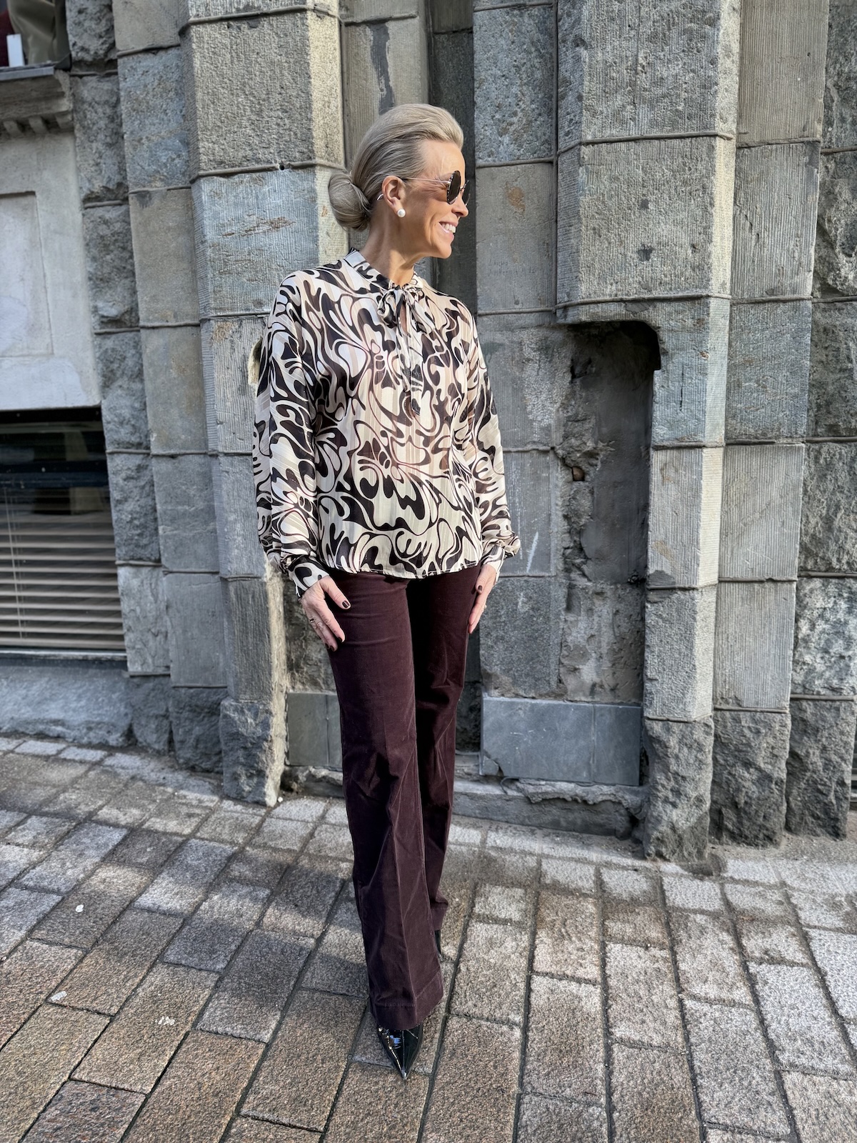 Anikko sifonkipaita nauhoilla; beige/ruskeaprinttikuvio - Image 6