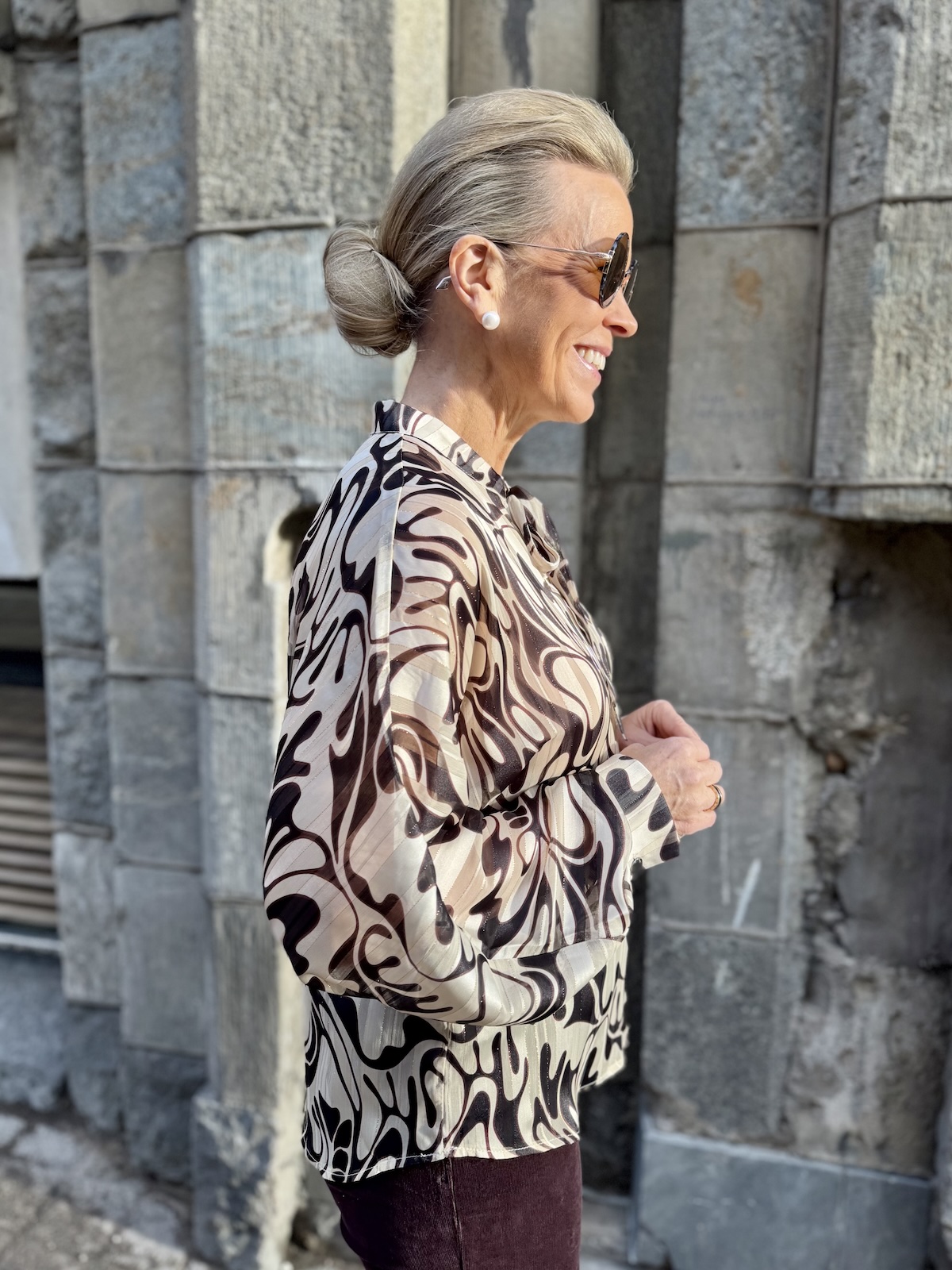 Anikko sifonkipaita nauhoilla; beige/ruskeaprinttikuvio - Image 4