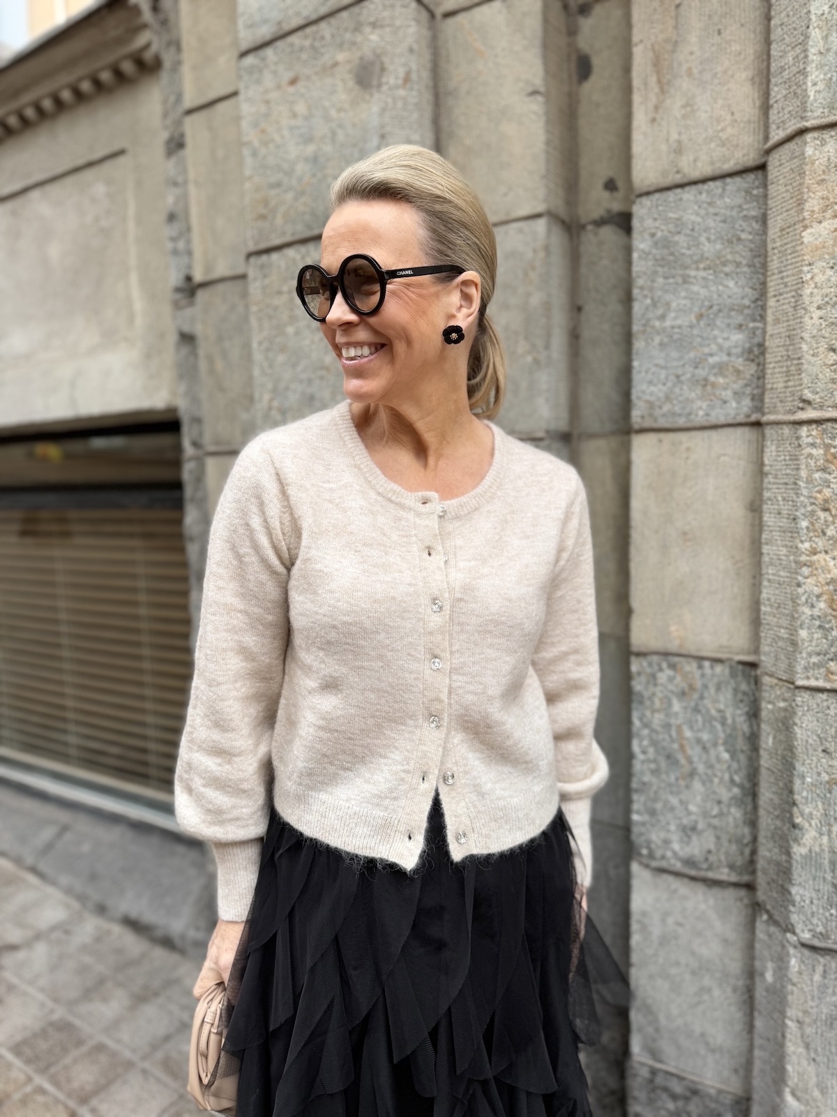 Ulja neuletakki; luonnonvaalea - Image 3