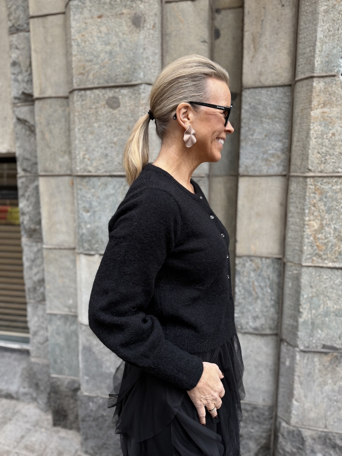 Ulja neuletakki; musta - Image 4