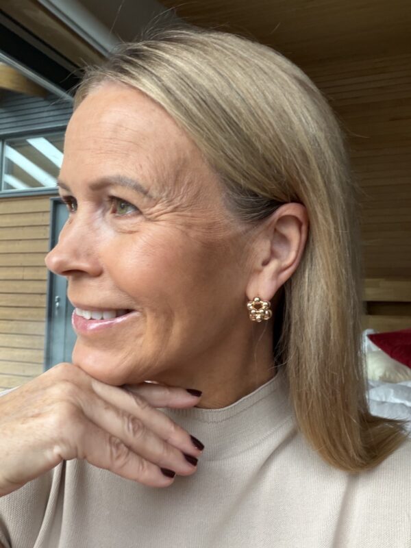 Bead korvakorut 1015; kulta