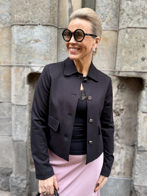 Amanza jerseyjakku; musta