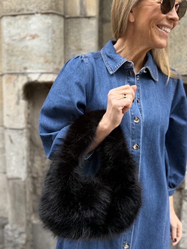 Anais tekoturkislaukku; musta