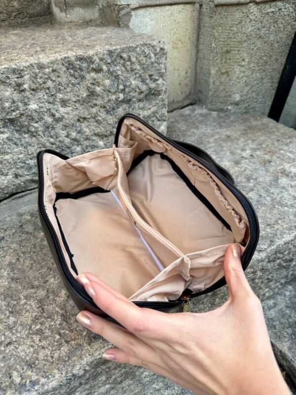 Meikkilaukku BOW19; musta