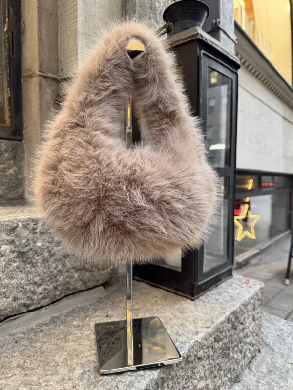 Anais tekoturkislaukku; beige