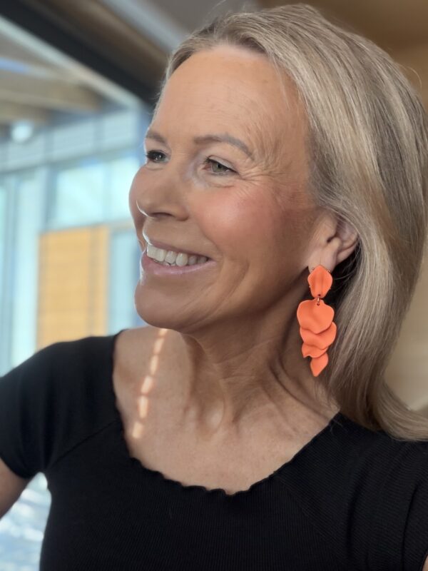 Leaf korvakorut matt; oranssi 692